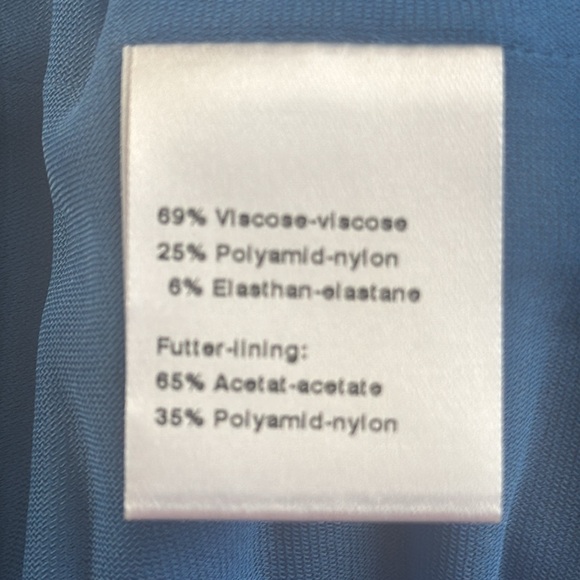 Elegant Blue Akris Punto Women's Dress - Picture 6 of 9